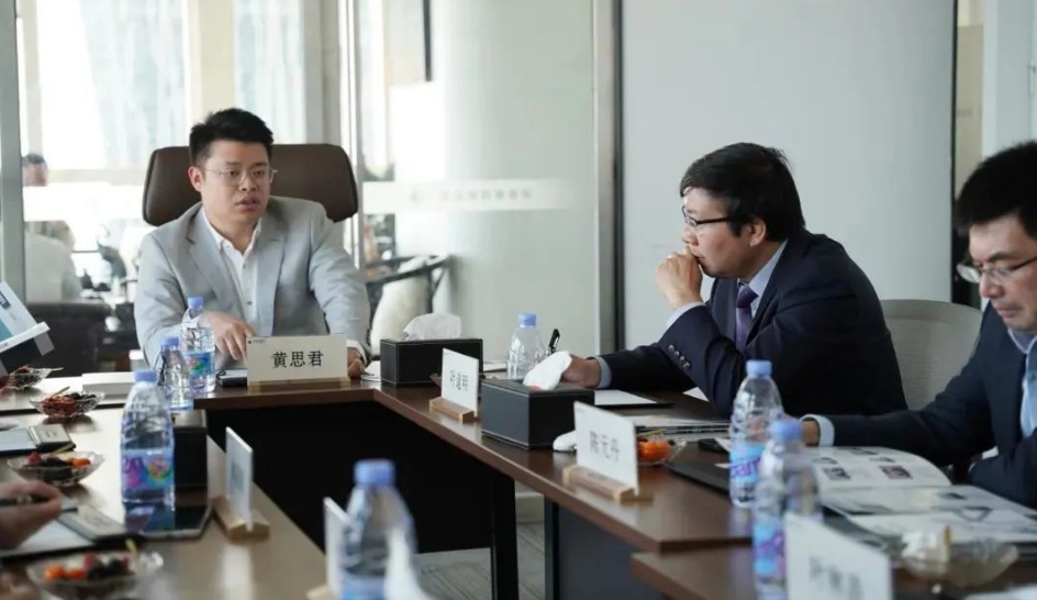 福建瀛榕律师事务所叶道明主任一行到所参观交流